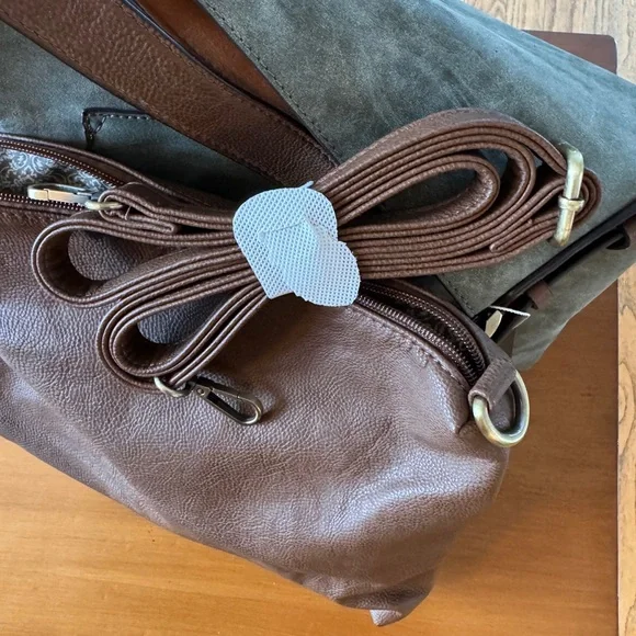 Joy Susan Vegan Leather Tote including Inner Organizer Pouch with 3 Pockets. - Picture 10 of 13